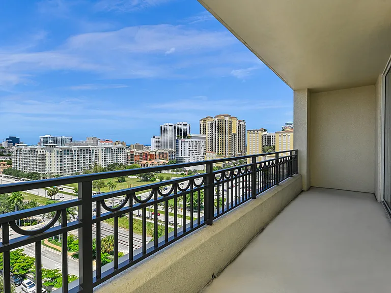 550 Okeechobee Blvd #1404 — Photo 11