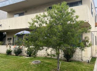 16515 Victory Blvd #8, Van Nuys, CA 91406