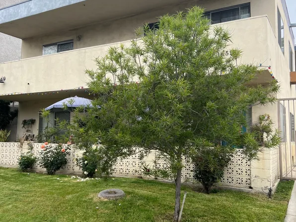 16515 Victory Blvd, Van Nuys, CA