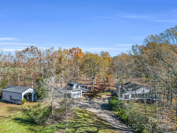 2480 Lake St, Lincolnton, NC 28092