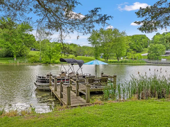 1331 Beaver Lake Rd, Lawrenceburg, KY 40342