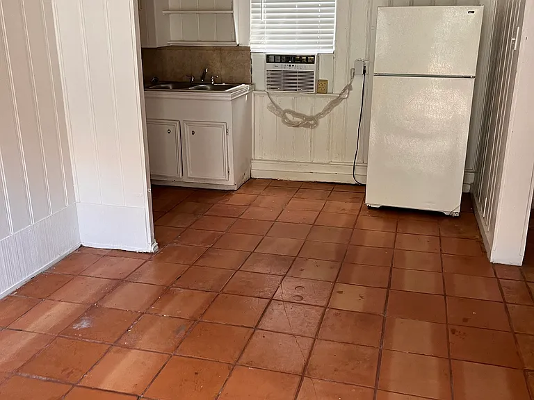 5108 Bayard Ln #7 — Photo 2