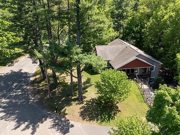 2nd image of 1325 Island Avenue