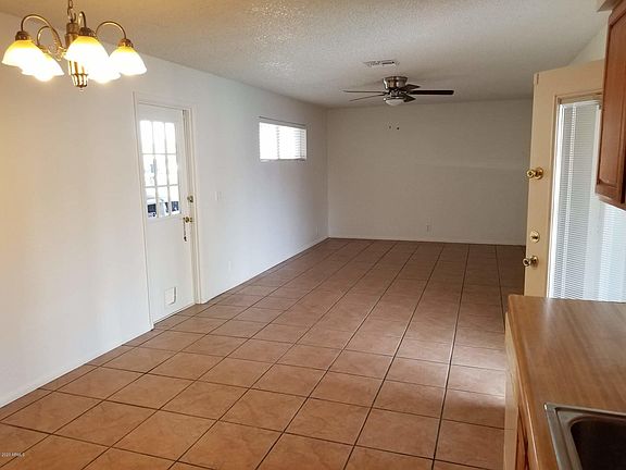 5th image of 1136 W Harvest St