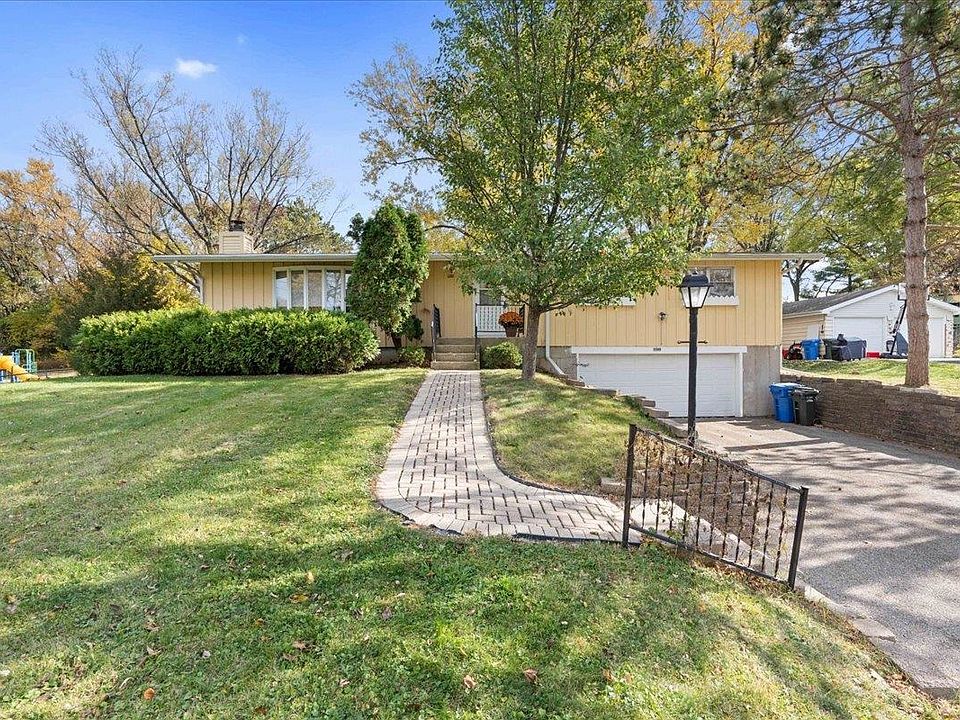 1st image of 2380 Blue Grass Ln