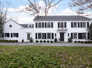 8 W Sunnyside Ln, Irvington, NY 10533