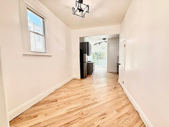 3rd image of 1930 Bleecker St APT 1L