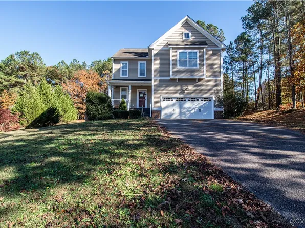 8781 Lake Jordan Ln, North Dinwiddie, VA 23803