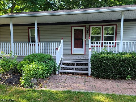 3rd image of 4497 Bramley Dr