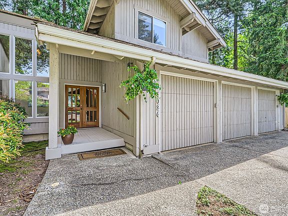 3rd image of 4024 168th Avenue NE