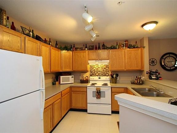 3rd image of 1259 Joyce Ln #3