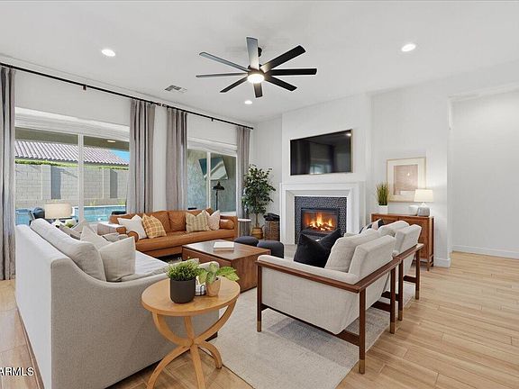 5th image of 10652 E TARRAGON Avenue