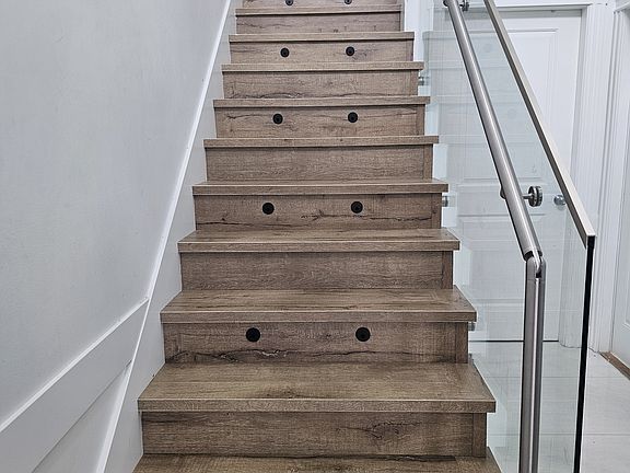 4th image of 8009 Melburn Dr #1