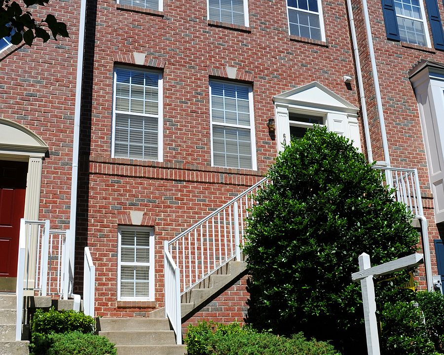 front 032_08282014