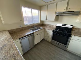 2706 Delaware St #12, Huntington Beach, CA 92648