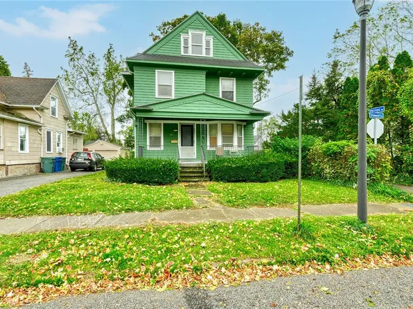 53 Stewart St, Rochester, NY 14620