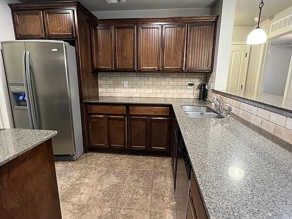 5th image of 15225 Stillwind Dr