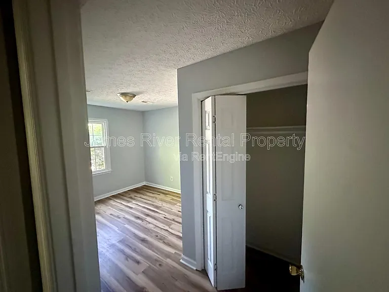 105 Daniel St #B — Photo 12