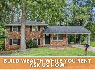 980 Tamarack Trl, Forest Park, GA