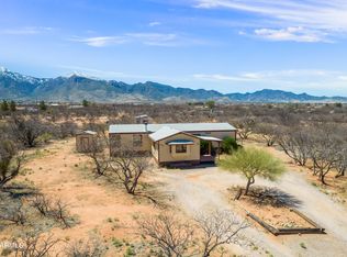 5954 S Red Tail Ln, Hereford, AZ 85615