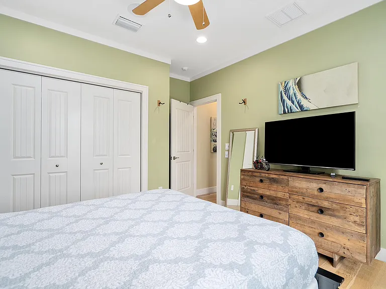1205 Gulf Way St — Photo 21