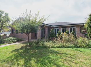 8824 Terry Dr, Orland Park, IL 60462