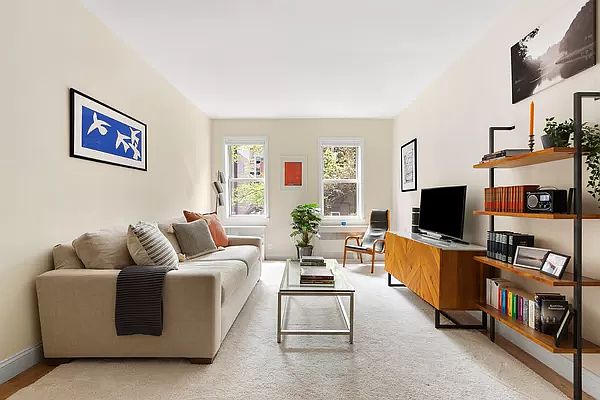 1st image of 330 E 83rd St APT 2O