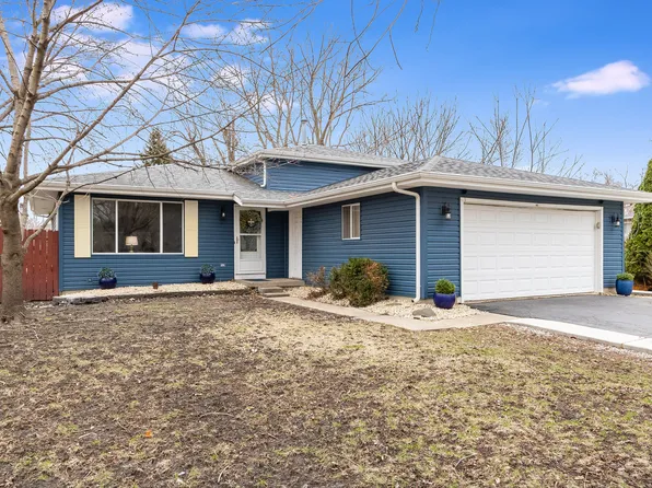 182 Charles Ct, Oswego, IL 60543