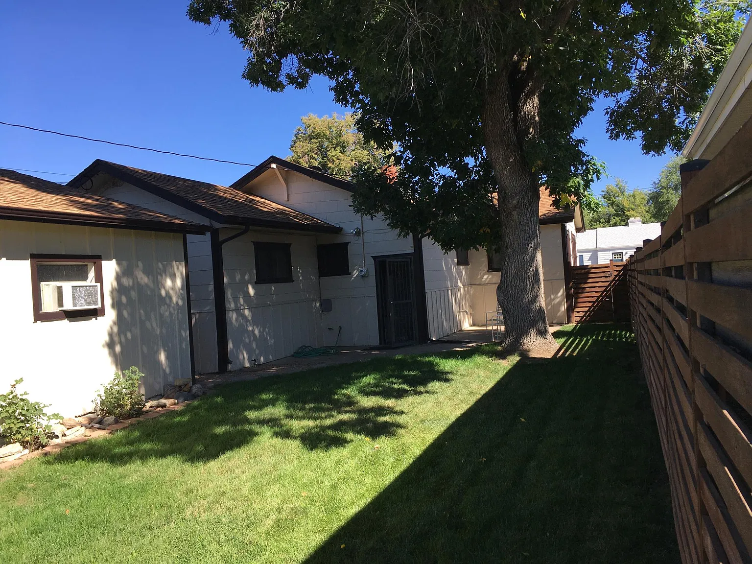1 bed, 1164 sqft, $2,200 — Photo 3
