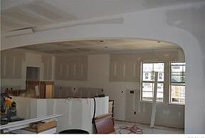 5th image of 582 Millstone Dr
