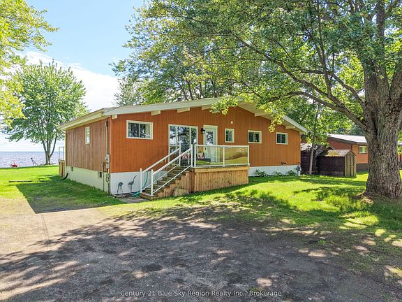 2nd image of 370 Marleau Rd