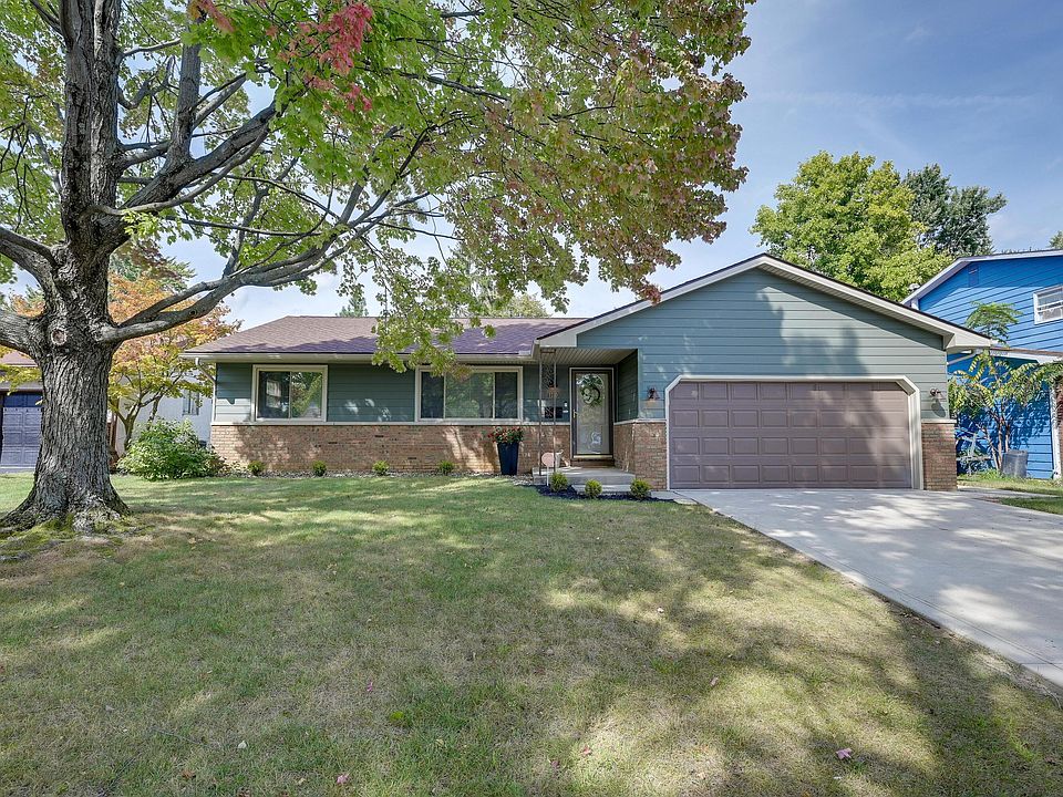 1st image of 1710 Sandalwood Pl
