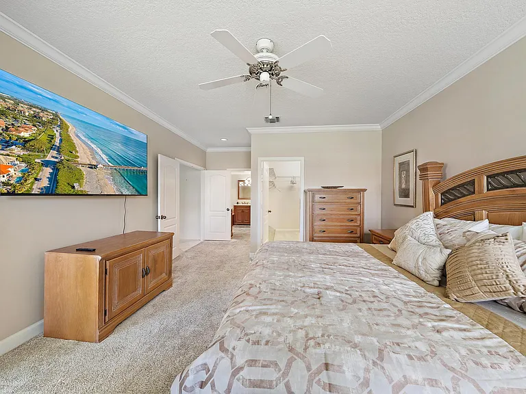 120 Legendary Cir — Photo 11