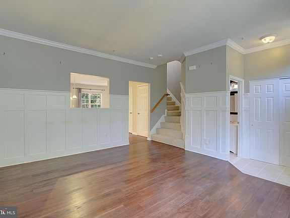 5th image of 36 Harbour Heights Dr