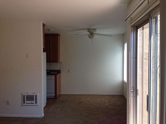 5th image of 3454 Castle Glen Dr Unit 142
