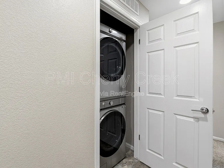 6419 N Dunkirk St — Photo 11