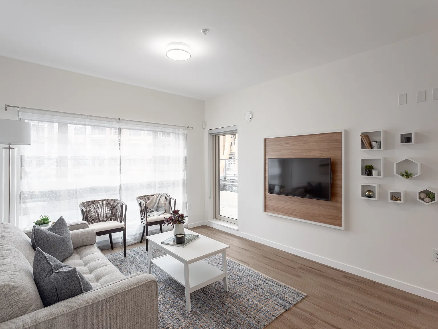 Fremont Residences — Photo 3