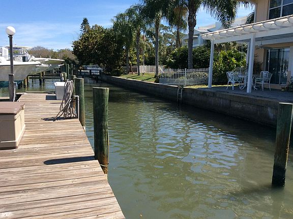Boat dock
