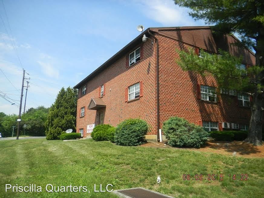 2nd image of 346 Priscilla St APT 2