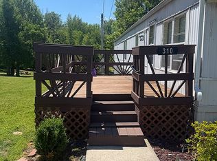 310 Willards Ferry Rd, Jonesboro, IL 62952