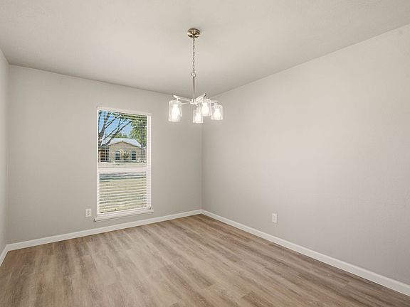 4th image of 1616 Stockton Trl