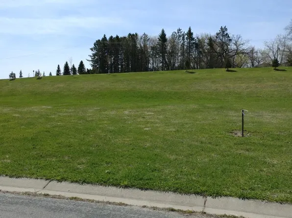 913 Harvest Dr SW, Lonsdale, MN 55046