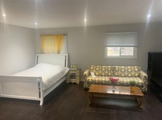 561 Loretta Ct, Mississauga, ON L5B3S2