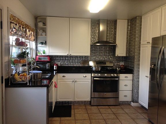 2nd image of 1326 Cherokee Dr