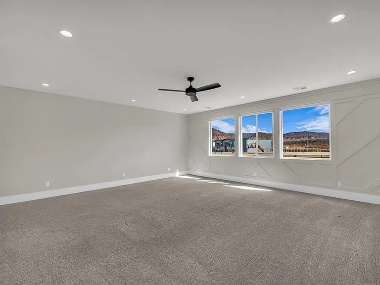 4159 S 490 E — Photo 25