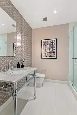 Rented by Compass | media 23