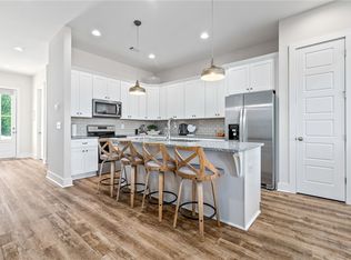 617 Cameron Ct, Auburn, AL 36830