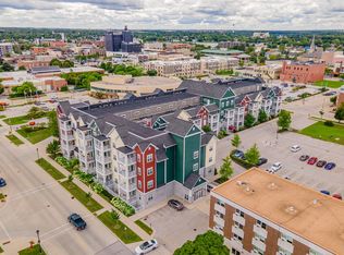 832 N 6th St, Sheboygan, WI 53081