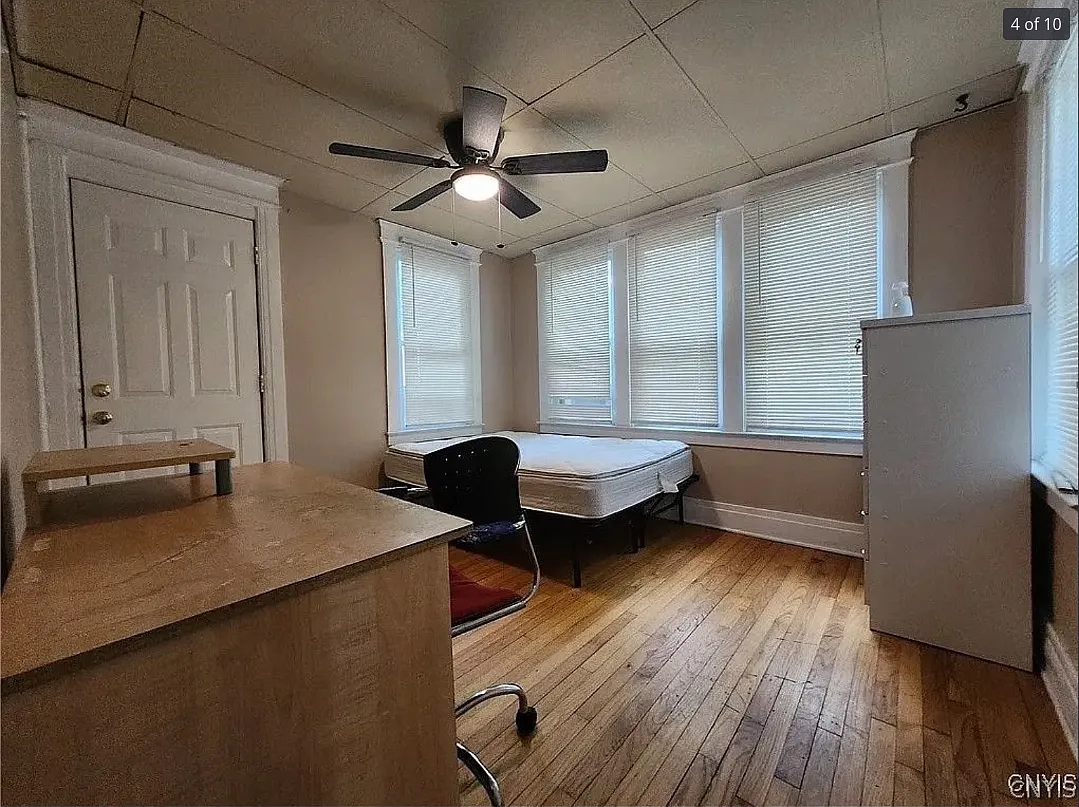 6 bed, 1.5 bath, 1680 sqft, $550 — Photo 4