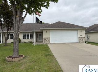 2500 4th St NE, Waseca, MN 56093